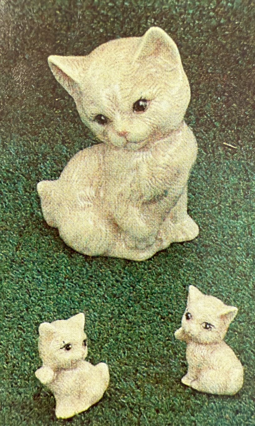 VINTAGE SUNRISE CERAMIC MOLD #SR-201 CAT FAMILY 3 IN MOLD 2