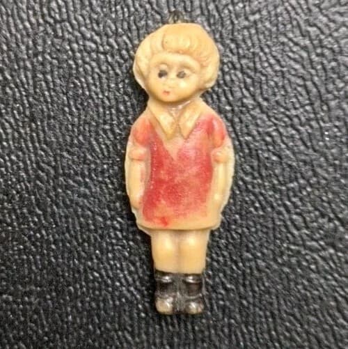Vintage Little Orphan Annie Child's Pendant Charm Cracker Jack Celluloid Rare 1" 2