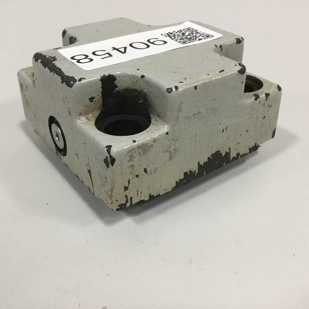 VICKERS Valve CVCS25NS210 Used #90458 3