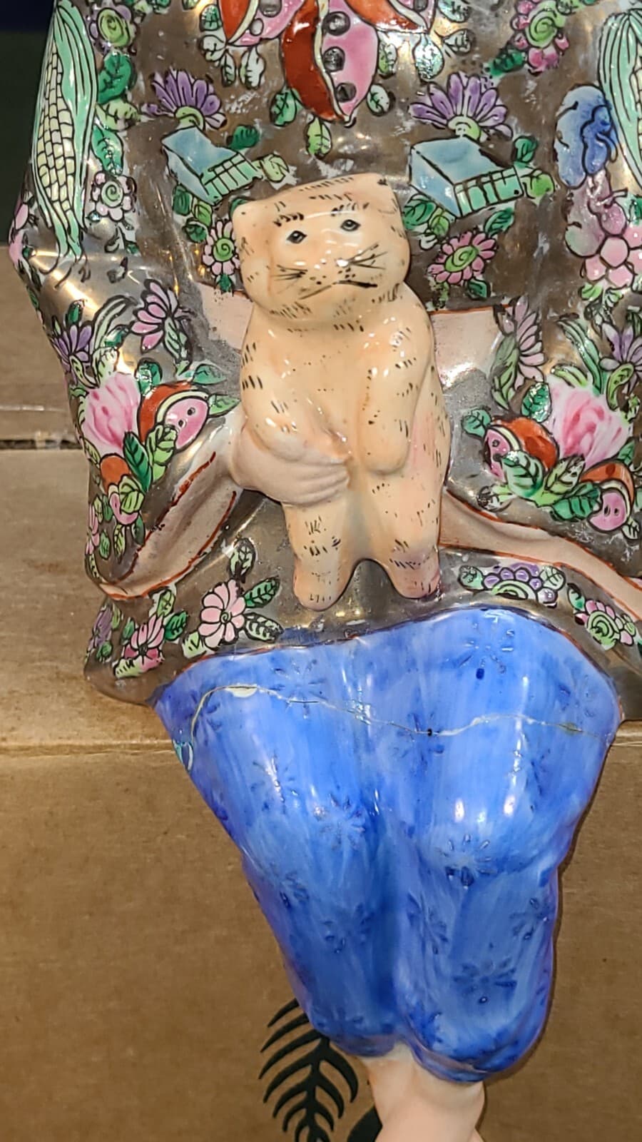 Vintage Chinese Asian Chinoiserie Painted Porcelain Boy and Girl Shelf Sitters 5