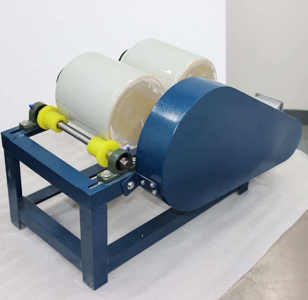 Lab Ceramic  Ball Mill Grinding Machine 2*5L Horizontal Grinder for Links Glazes 3