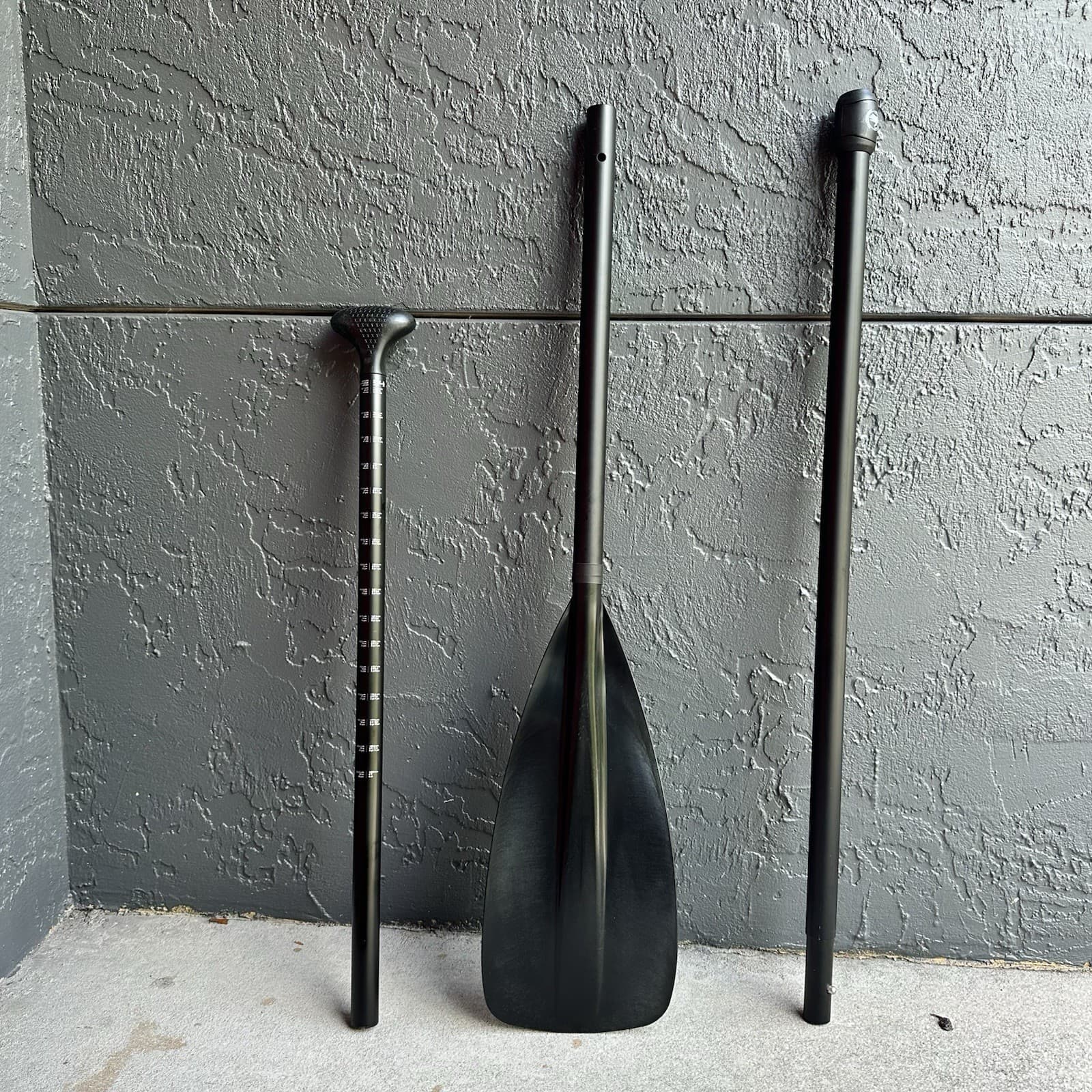 3-Piece Adjustable SUP Paddle –Lightweight, Floating Aluminum Shaft (Body Glove) 4