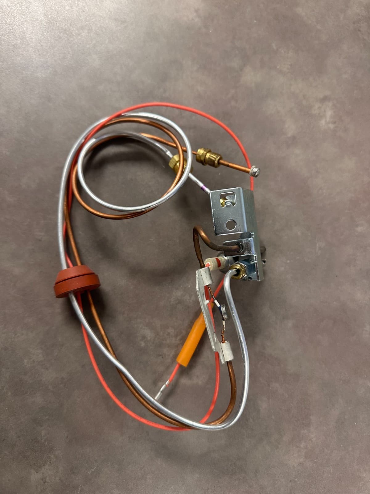 AO Smith 100109290 Pilot Assembly  Natural Gas 9003531005 NG Kit, N45-583 3