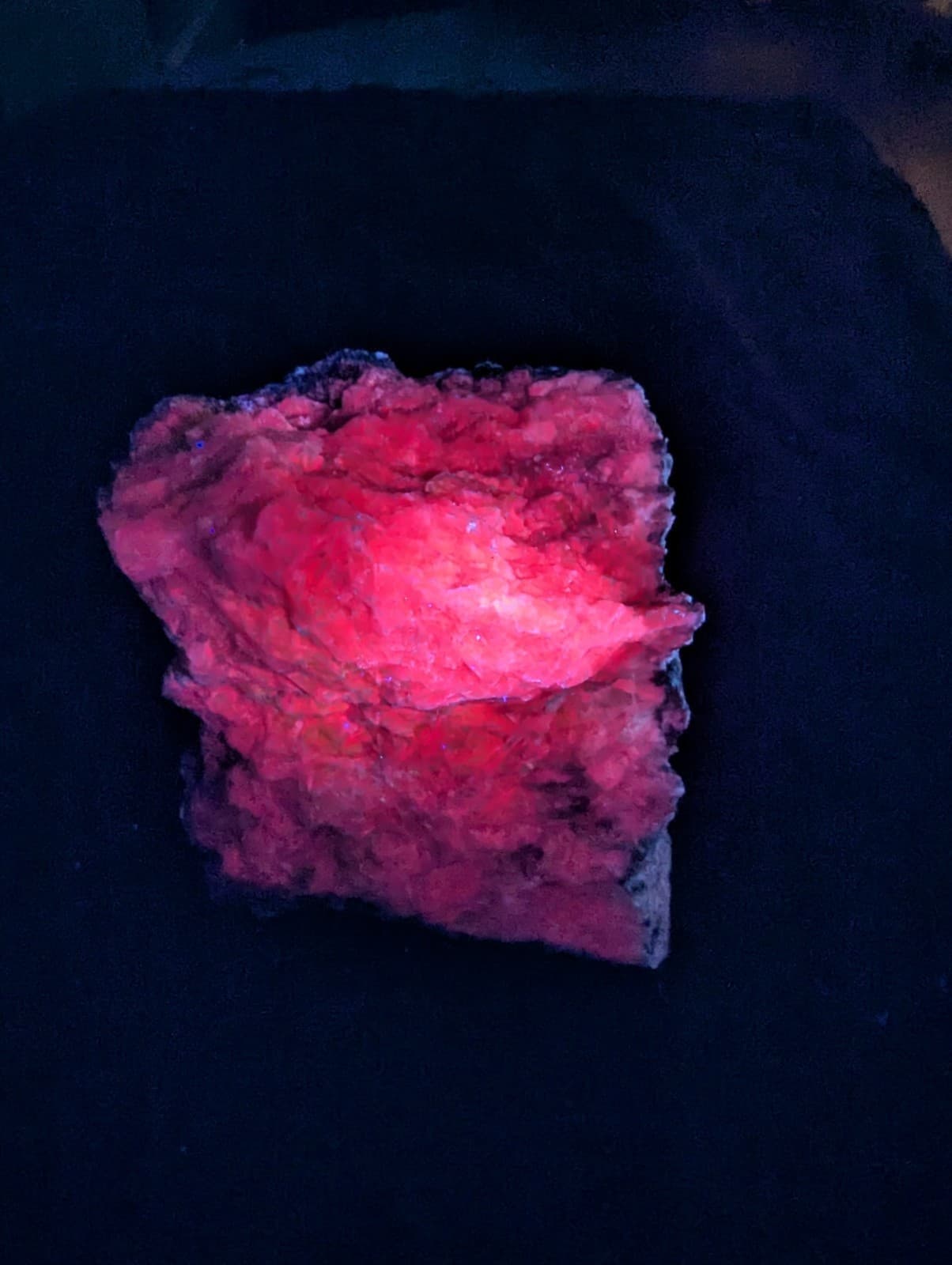 Clino-suenoite (Cummingtonite) 2 Pounds 13 Ounces  3