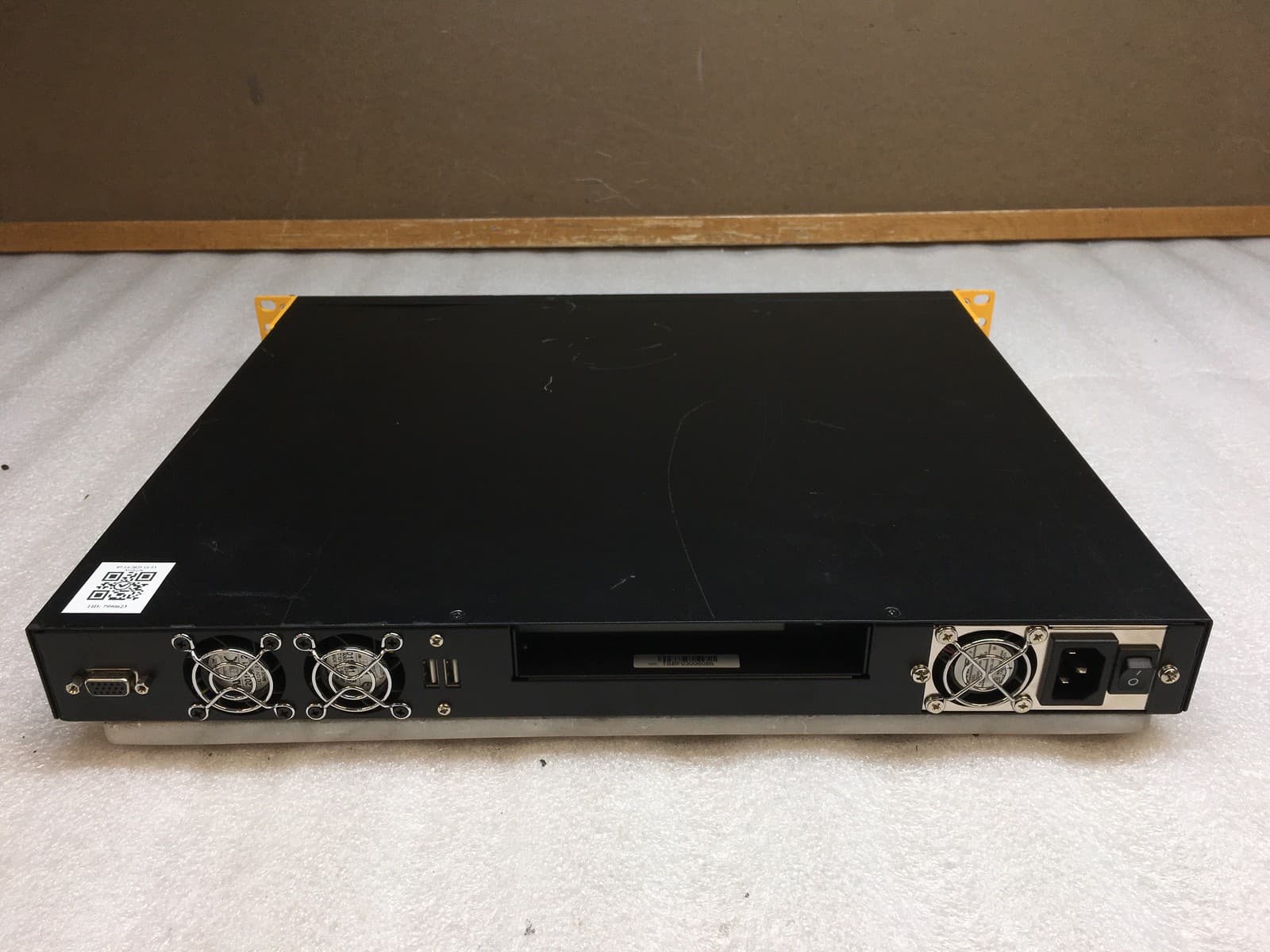 Kemp LoadMaster 2400 NSA3130-LM2400 Network Load Balancer 100-240V 5