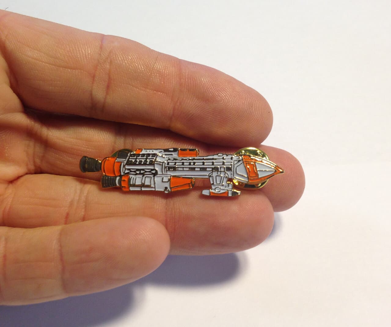 Space 1999 Hawk Lapel Pin - White Window - Gerry Anderson - Eagle Transporter  5
