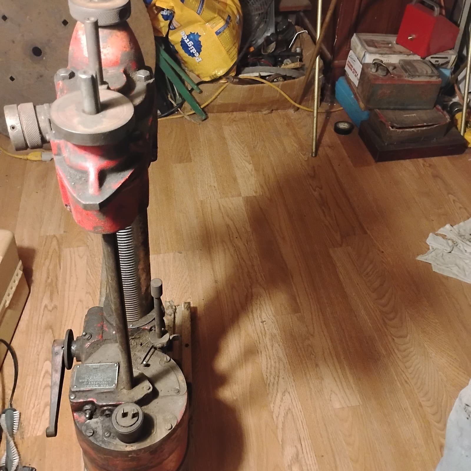 Van Norman Per-fect-o 965 Portable Boring Bar in great condition with tooling 2