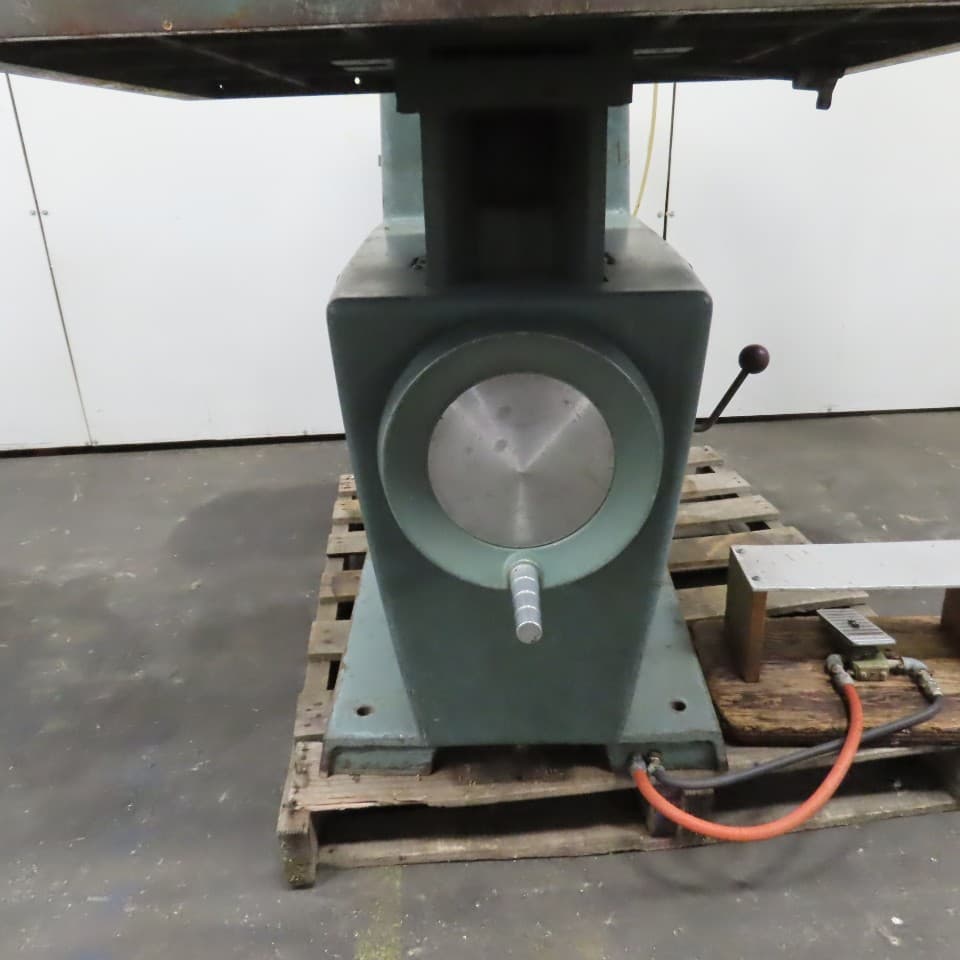 Onsrud W-1124 24" Throat Over Arm Pin Horn Router 230V 3Ph 7.5HP Tested 5