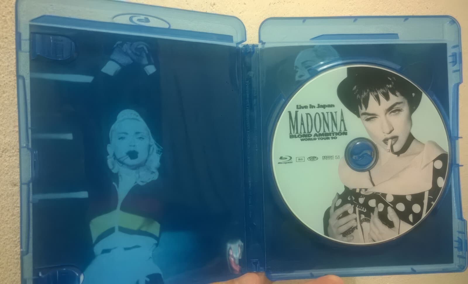 Madonna Blond Ambition Tour Japan -  Bluray 3