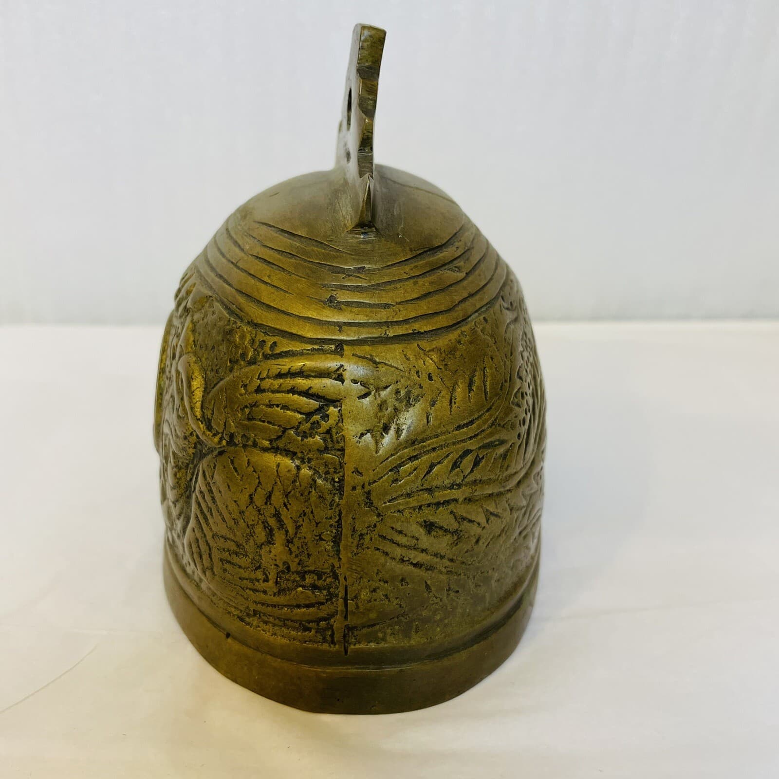 Vintage Qing Chinese Cast Bronze Temple Bell with Phoenix Birds 3
