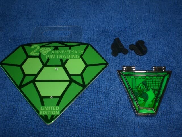 Disney 2020 Pin Trading 20th Anniversary Countdown DONALD DUCK  LE  Pin   2