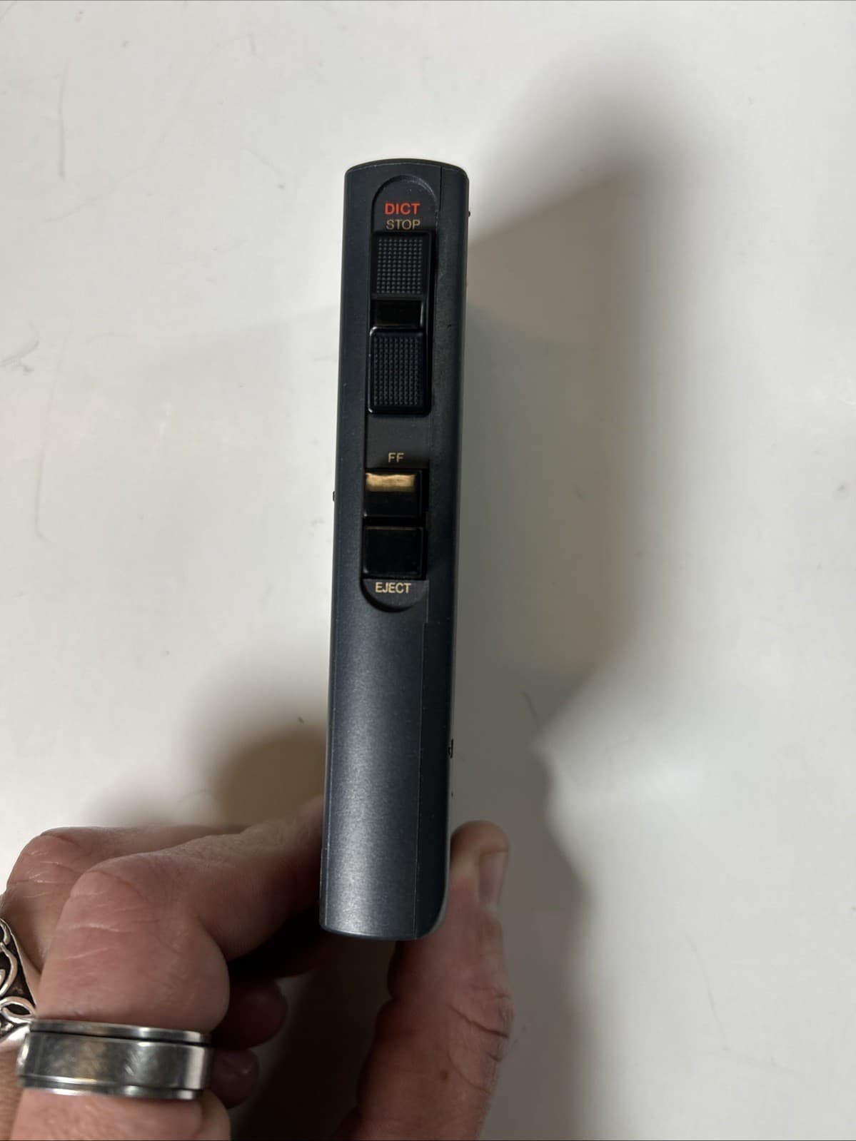 Olympus Pearlcorder S831 Handheld Cassette Transcriber / Recorder Microcassette 2