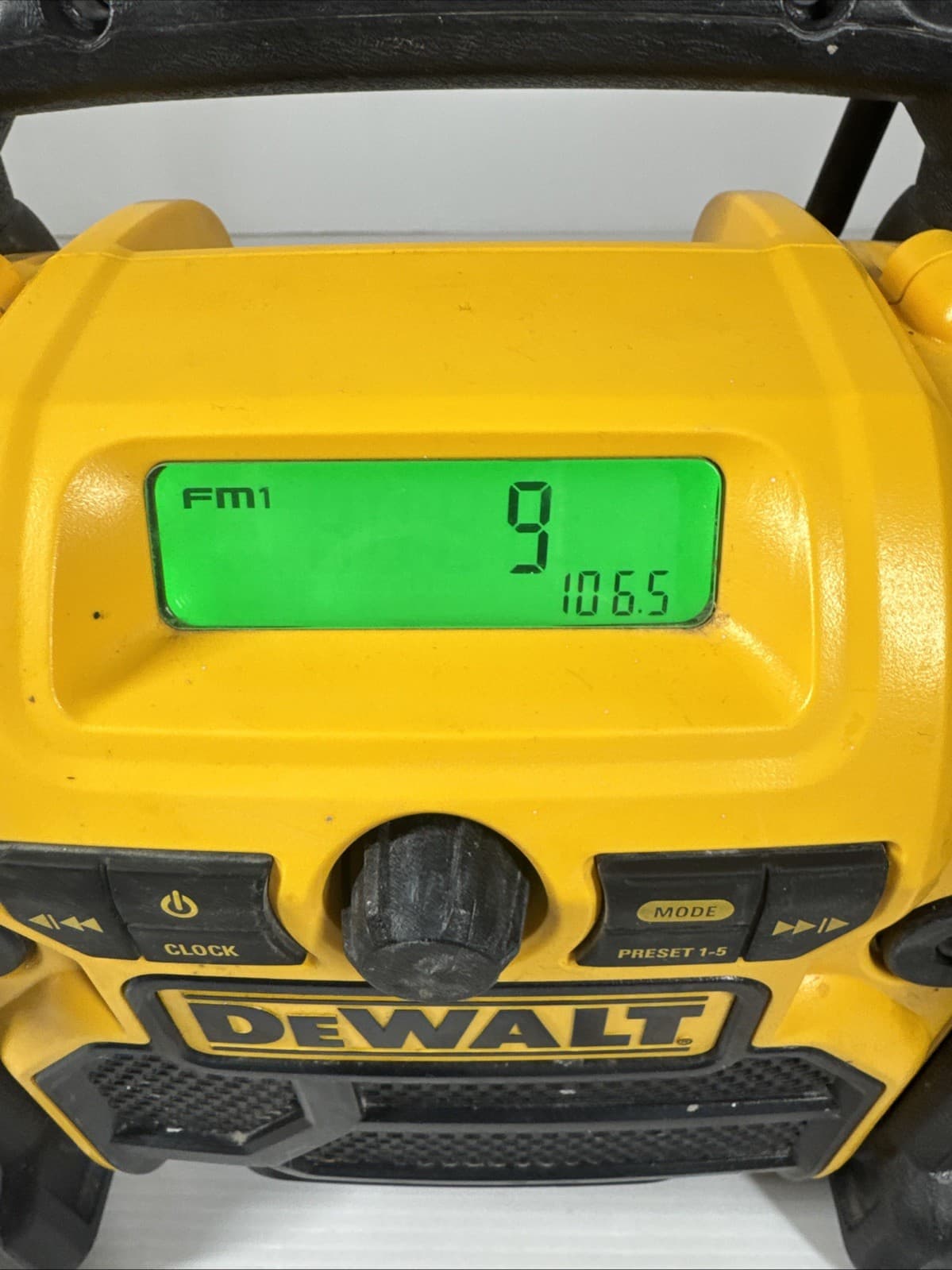 DeWalt DCR018 Compact Worksite Radio 20V, 12V, & 18V Multi-Port / Aux & USB 4