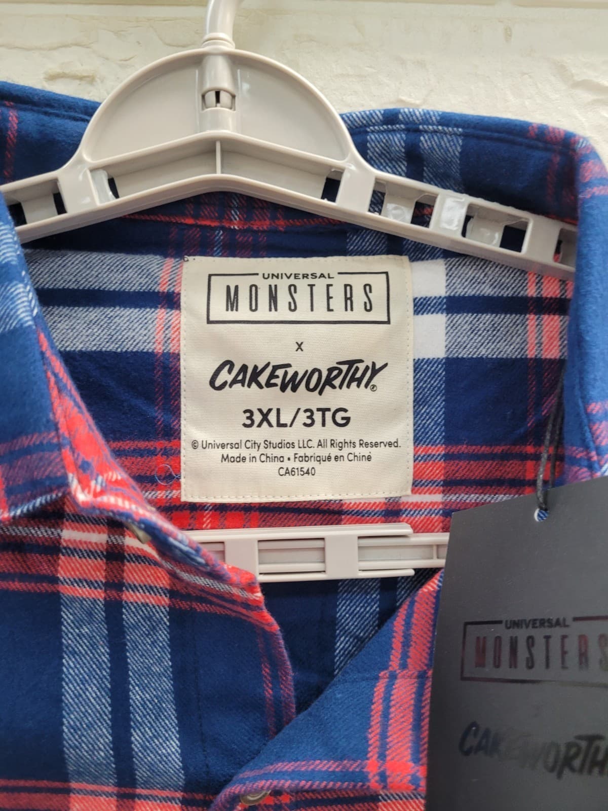 New Cakeworthy Universal Monsters Dracula Flannel Size 3XLarge US 5