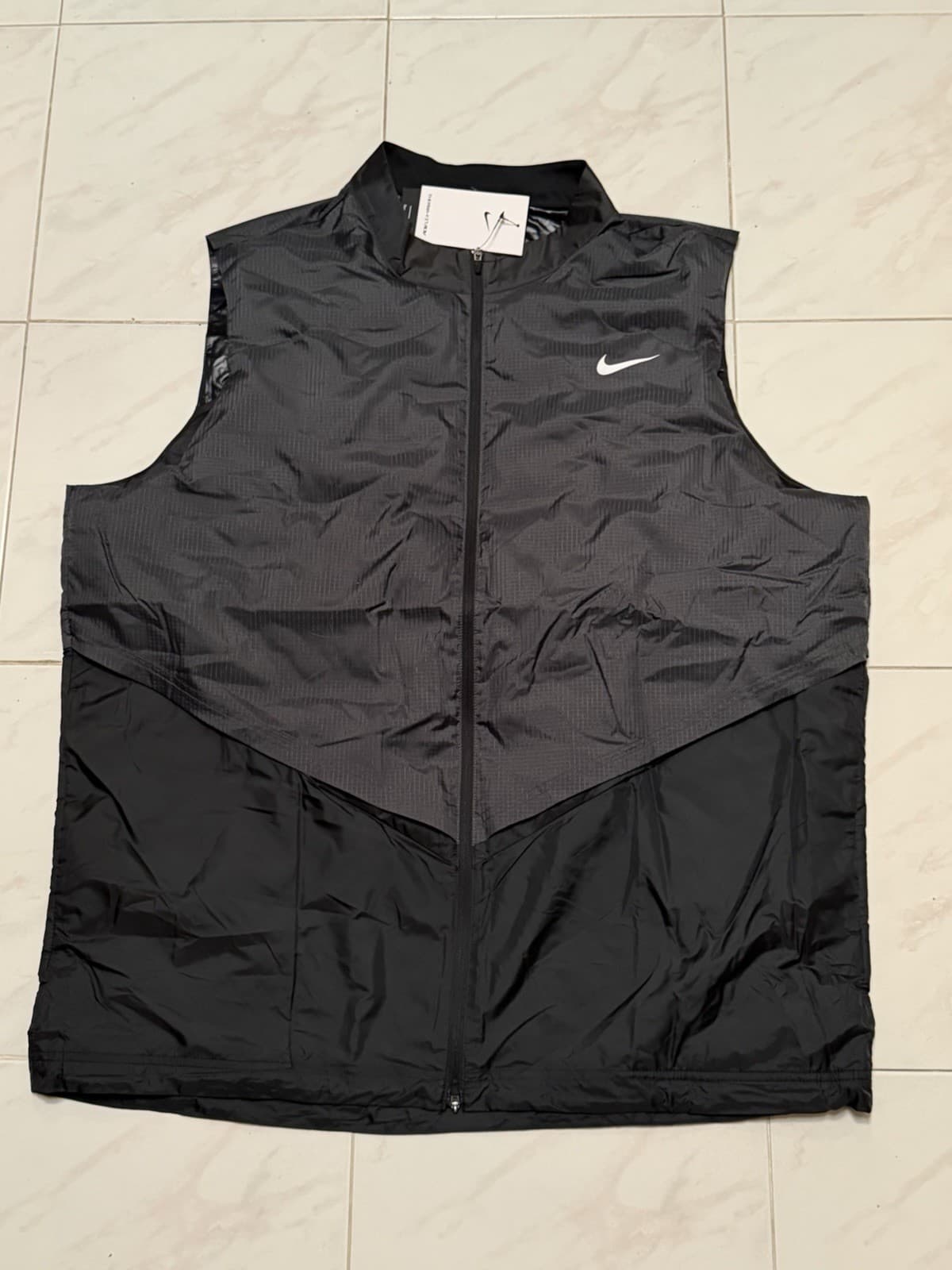 New Nike Therma-FIT ADV Repel Golf Zip Vest Black FQ0447-010 Men's Medium $200