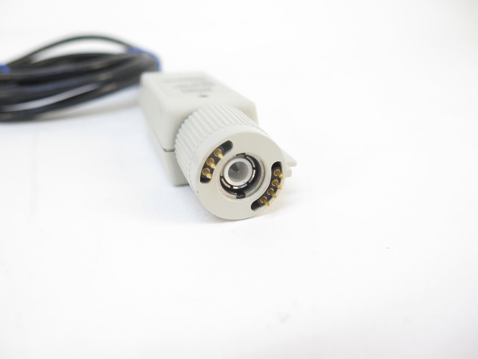 Tektronix P5205 High Voltage Differential Probe 100mhz 5