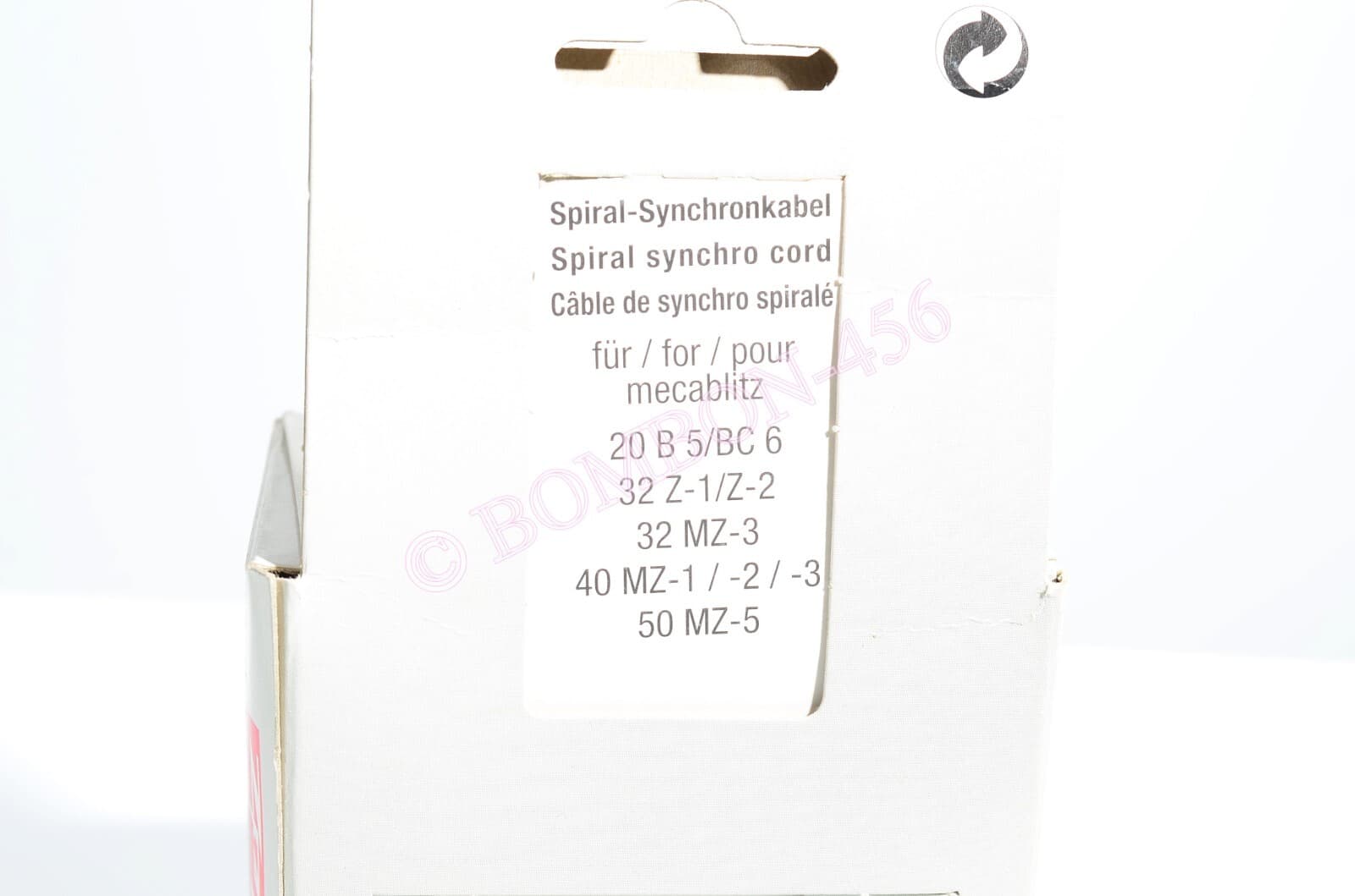 METZ MZ-5534 - 36-52 COILED PC CORD FOR 32CT SERIES FLASHES NOS 3