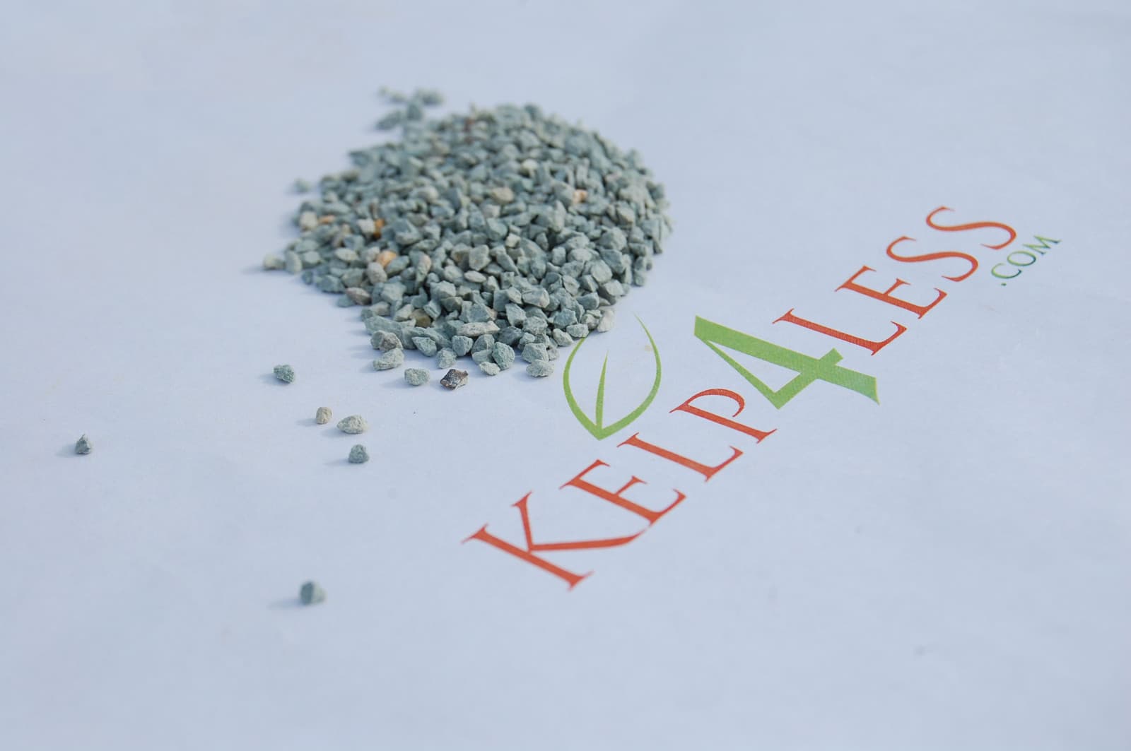 Organic Pet Deodorizer for Artificial Grass Turf safe odor remover 20 lbs infill