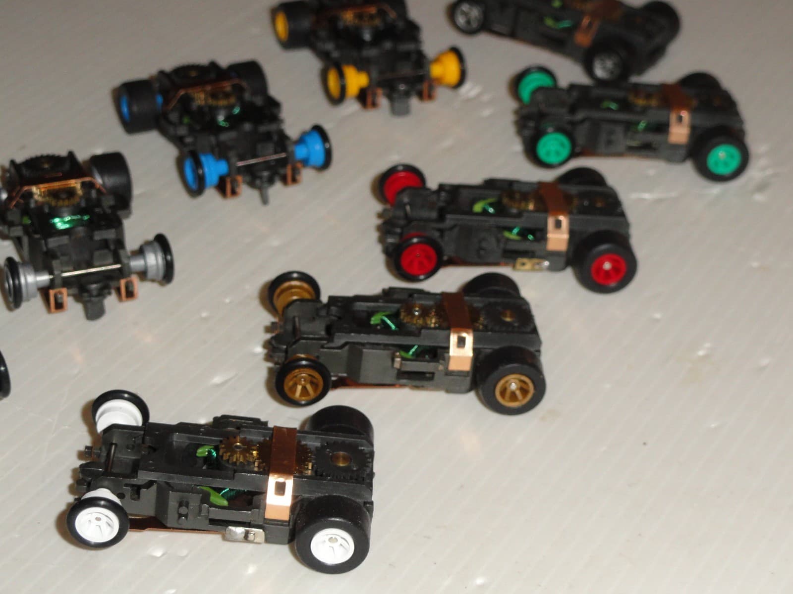 AURORA AFX MAGNA-TRACTION HO SLOT CHASSIS NEWLY BUILT CONDITION (You Pick One) 3