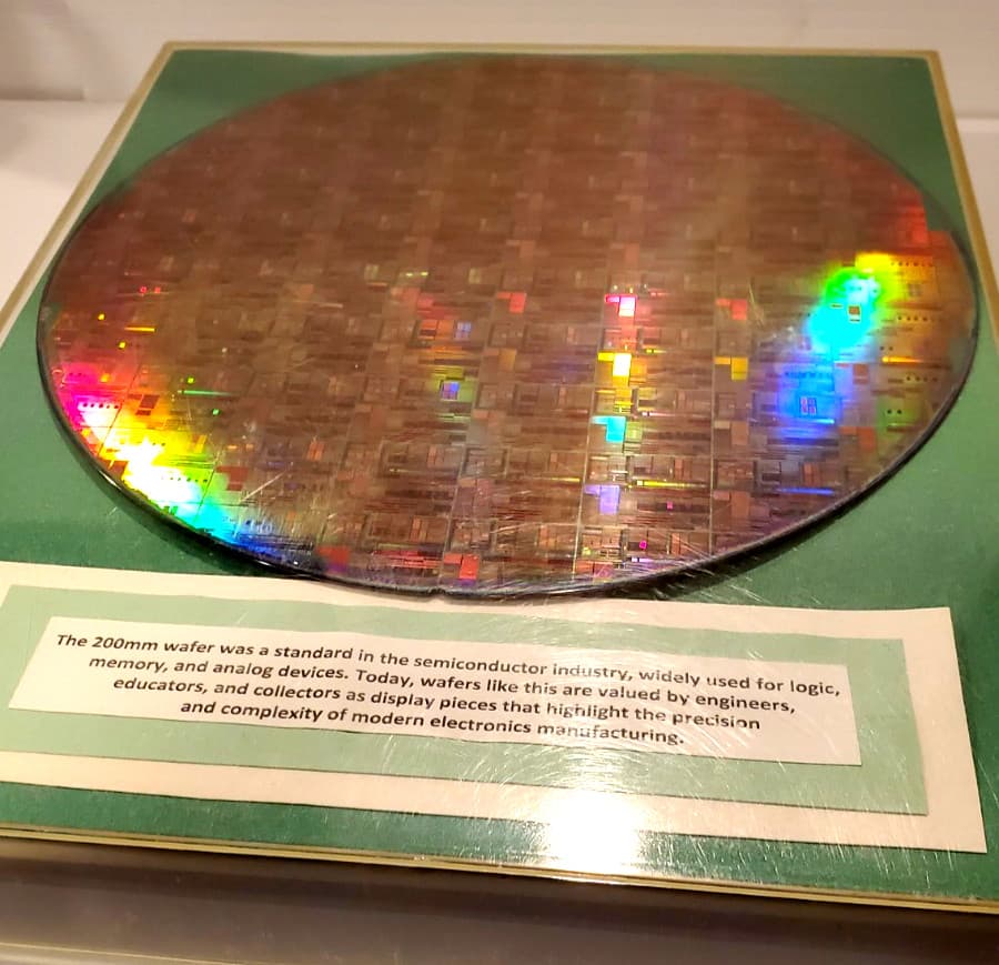 VTG Early 2000s 8" Silicon Semiconductor Wafer Integrated Circuit Chips in Frame 6
