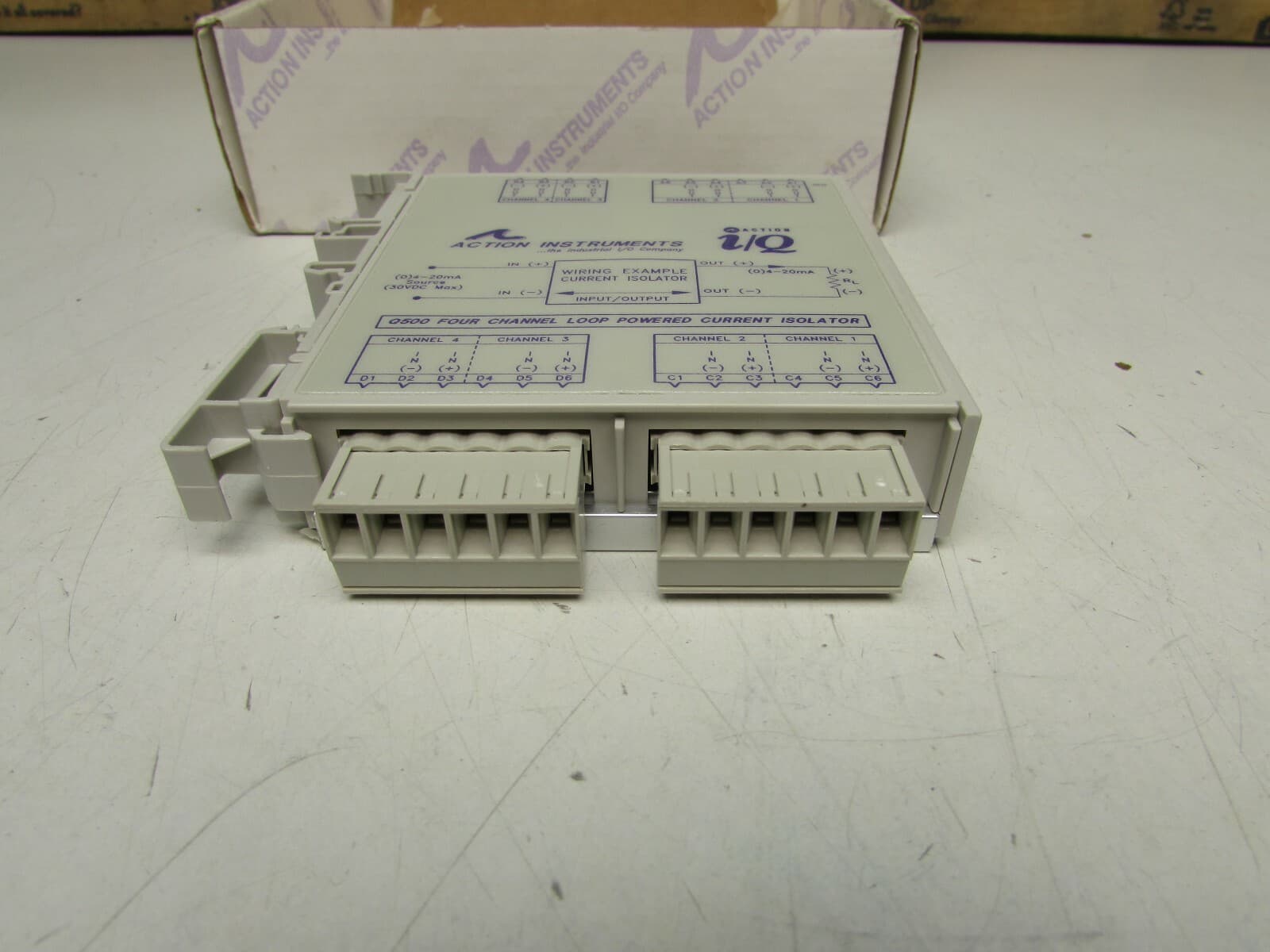 ACTION INSTRUMENTS  Q500-4B00 , 4 CH. LOOP POWERED CURRENT ISOLATOR ,NEW IN BOX  6