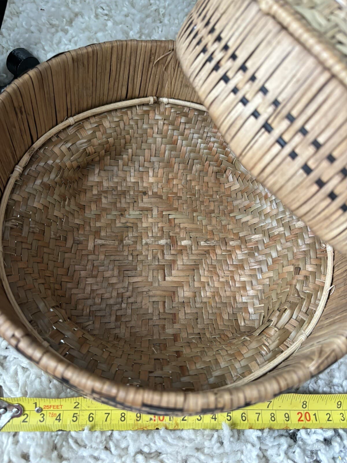 Antique African Kuba Basket Perfect Condition 4