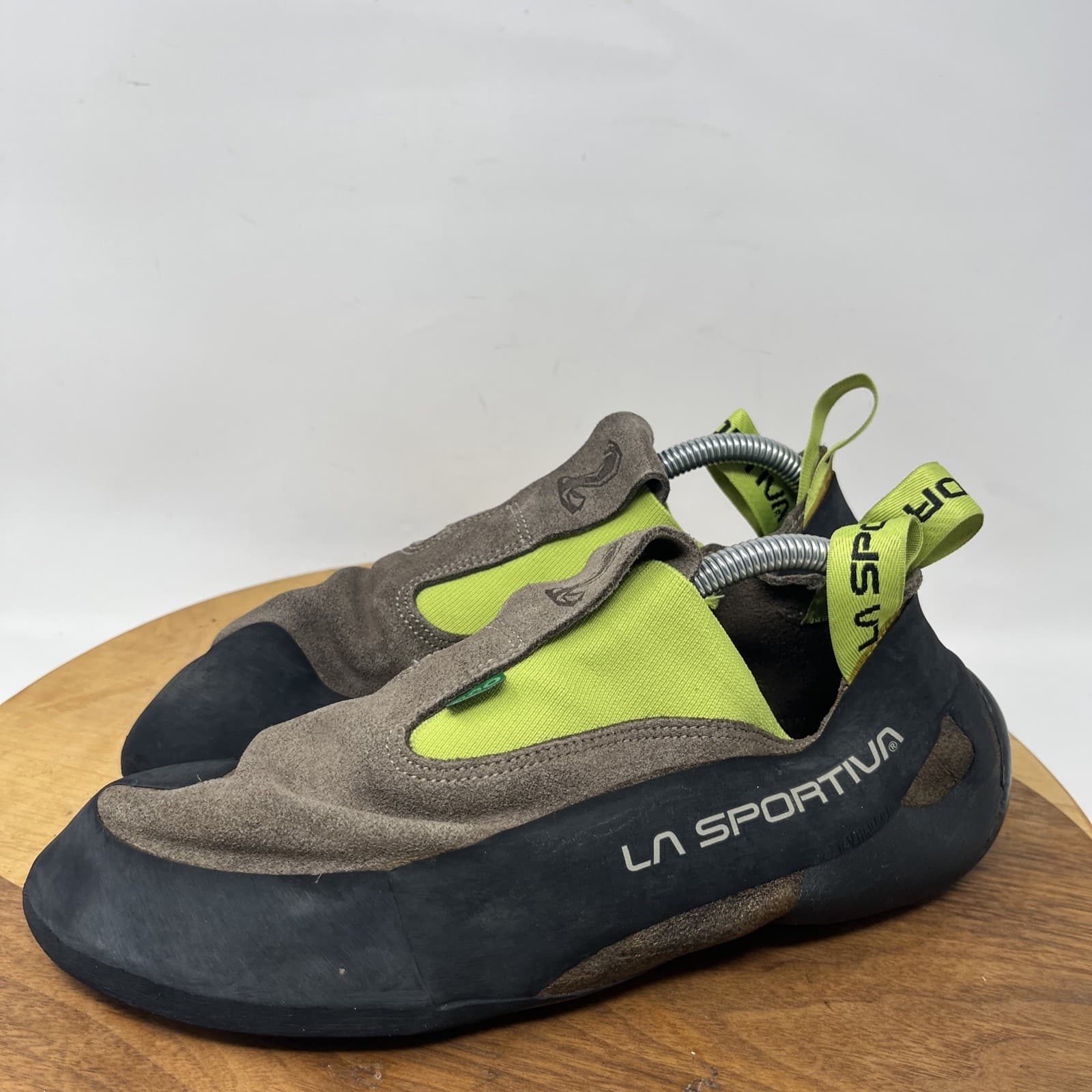 La Sportiva Cobra Eco Climbing Shoe Bouldering Sport Climbing Mens 10.5 EU 43.5