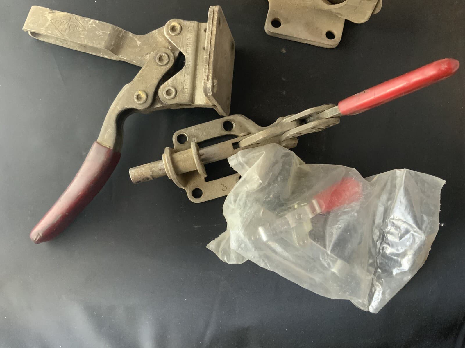 mixed Lot of 4 Destaco clamps 3