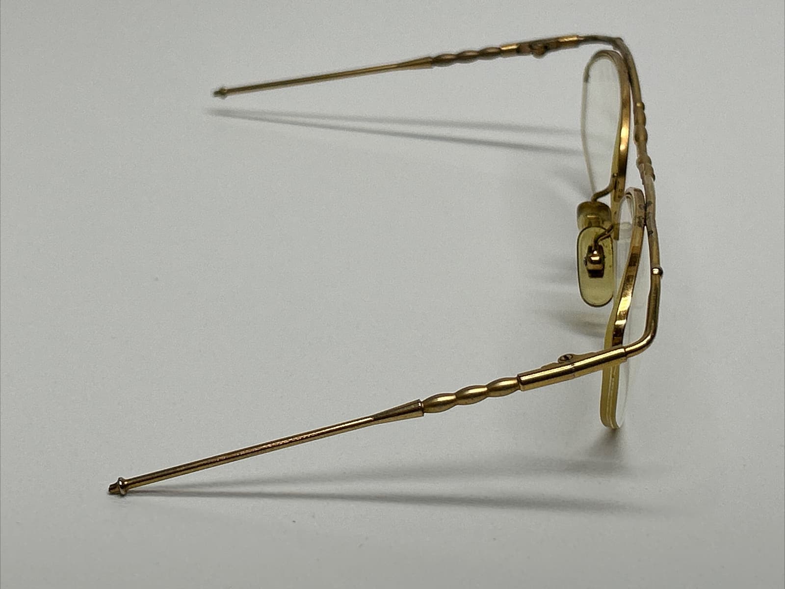 Vintage Eyeglasses, Essence 850, 53-17, Gold Tone 2