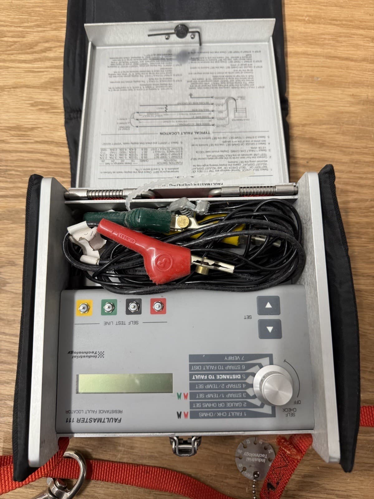 Industrial Tech FAULTMASTER 111 Resistance Fault Locater Fault Master w/Case