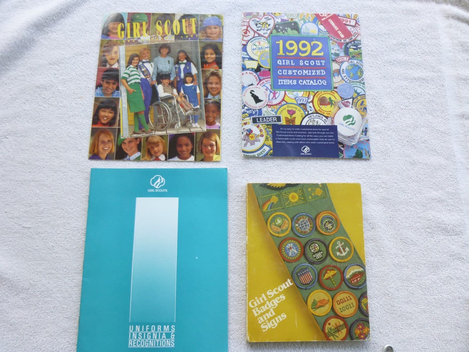 Girl Scout Patch and Uniform Catalog, Badges and Signs book, lot of 4 1992 vntg