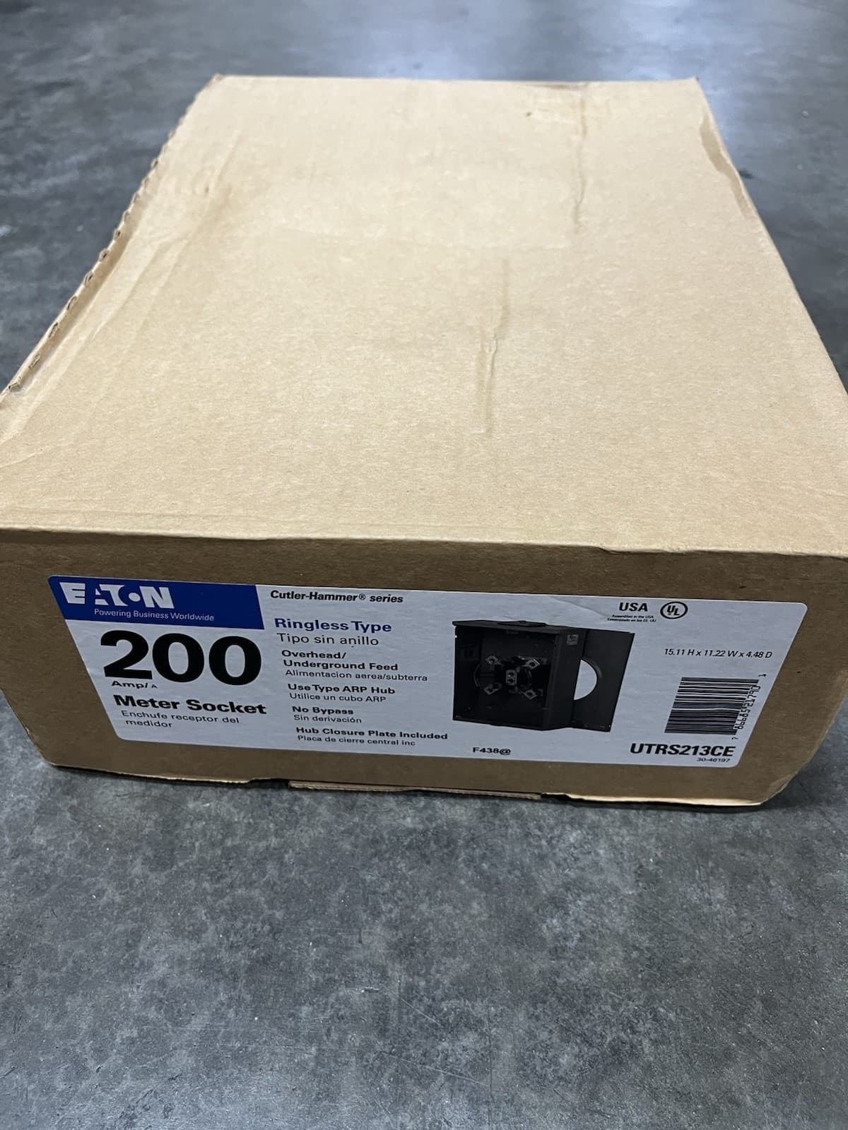 Eaton UTRS213CE 200 Amp Ringless Overhead and Underground Meter Socket 2