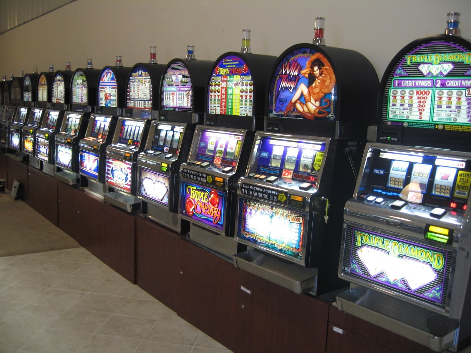 Bally Reel Money FREE PLAY Video Machine 4
