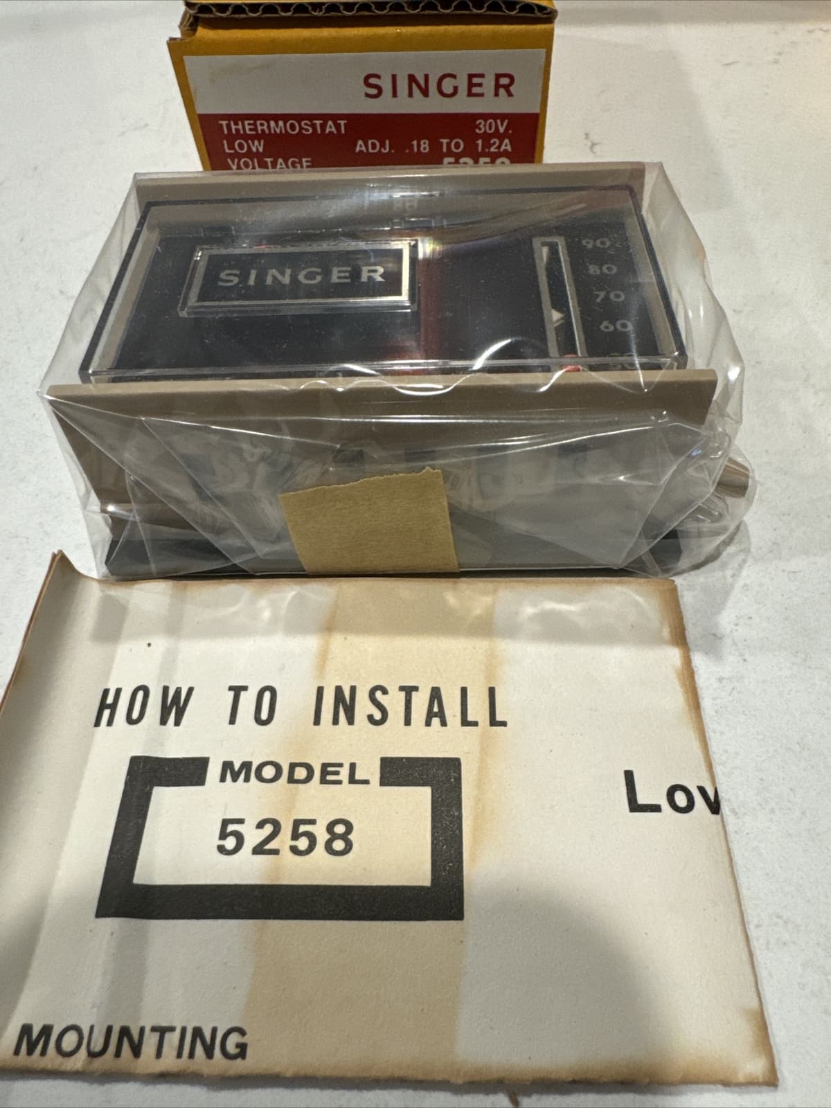 New Singer 5259-C Thermostat With Single Pole Relay 24V 5261-C 5258 Adjustable  3