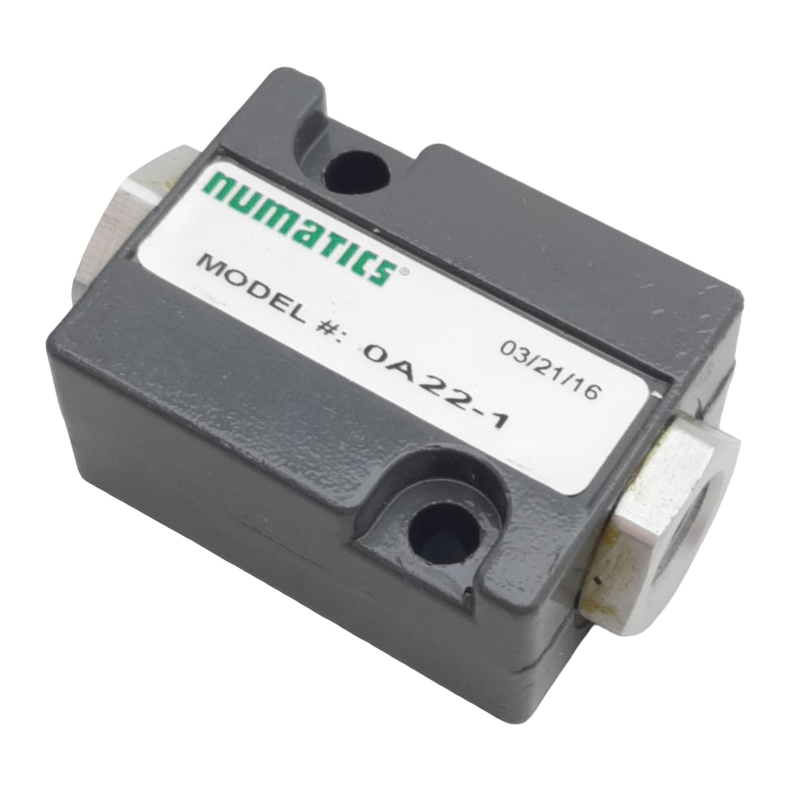 Numatics 0A22-1 Shuttle Valve, 2-Way, 1/8in NPT, 1.5-80psig, 14.3scfm