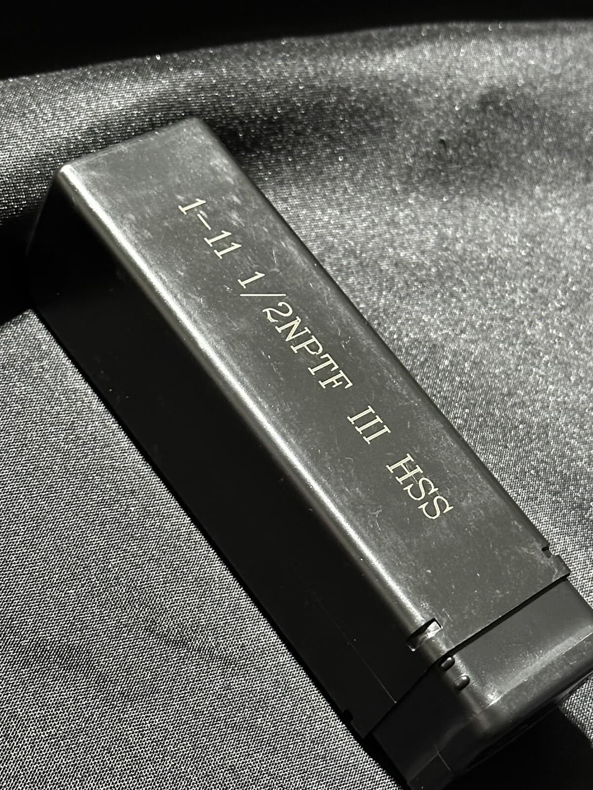 Pipe Tap, 1"-11.5, NPTF Taper, 4 Flutes, Uncoated, HSS, OAL 4-1/4" 5