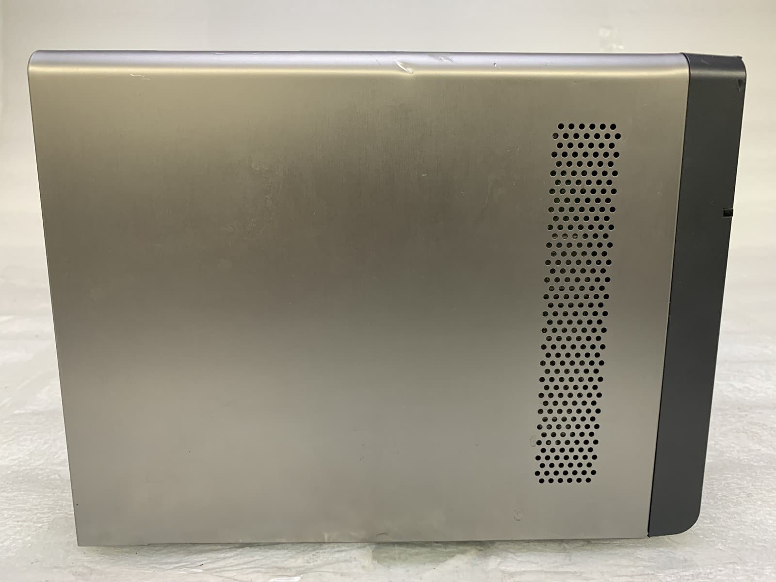 QNAP TS-653A Network Attached Storage (NAS) Server NO CADDYS\HDD - 8GB RAM 3