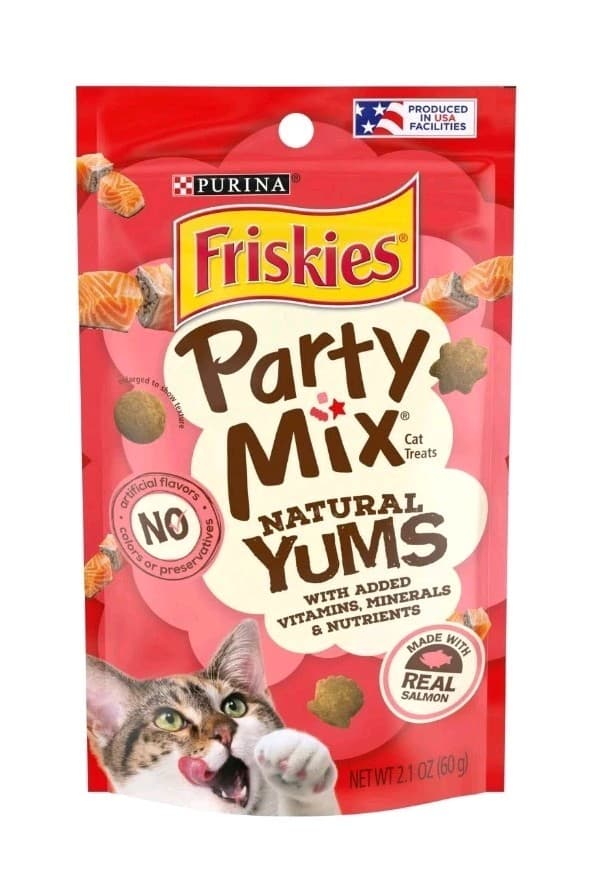 Purina Friskies Natural Cat Treats Party Mix Yums  Real Salmon 5 Packs 2.1 Oz FS