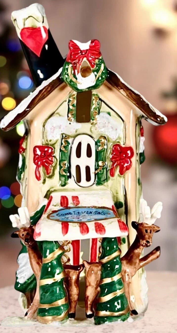 Blue Sky Clayworks Comet Vixen Cozy Hotel Tea Light Candle House Christmas NWT