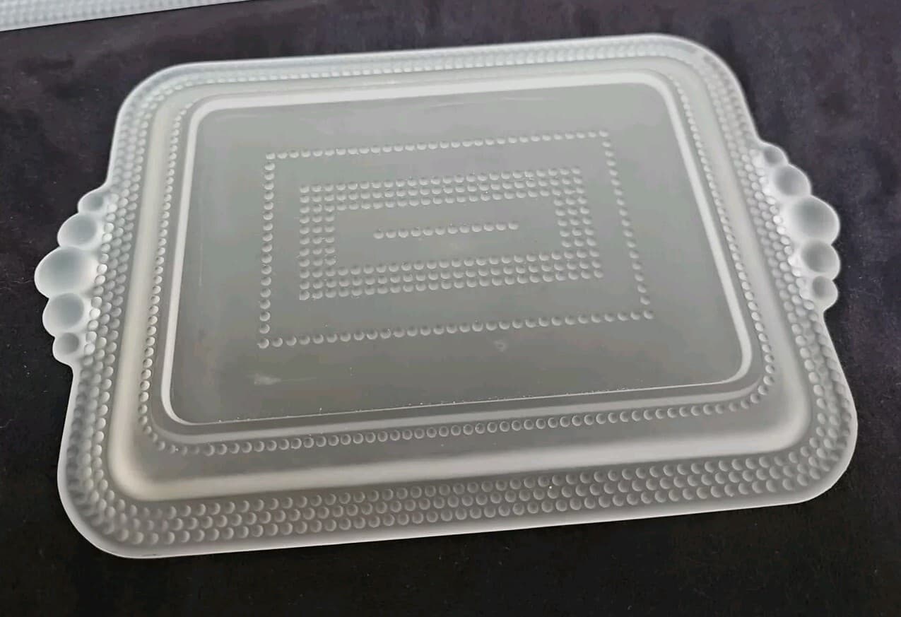 5 Saks Fifth Avenue Satin Glass Trays Italy 9"x6" Orig Labels Lovely NOS 6