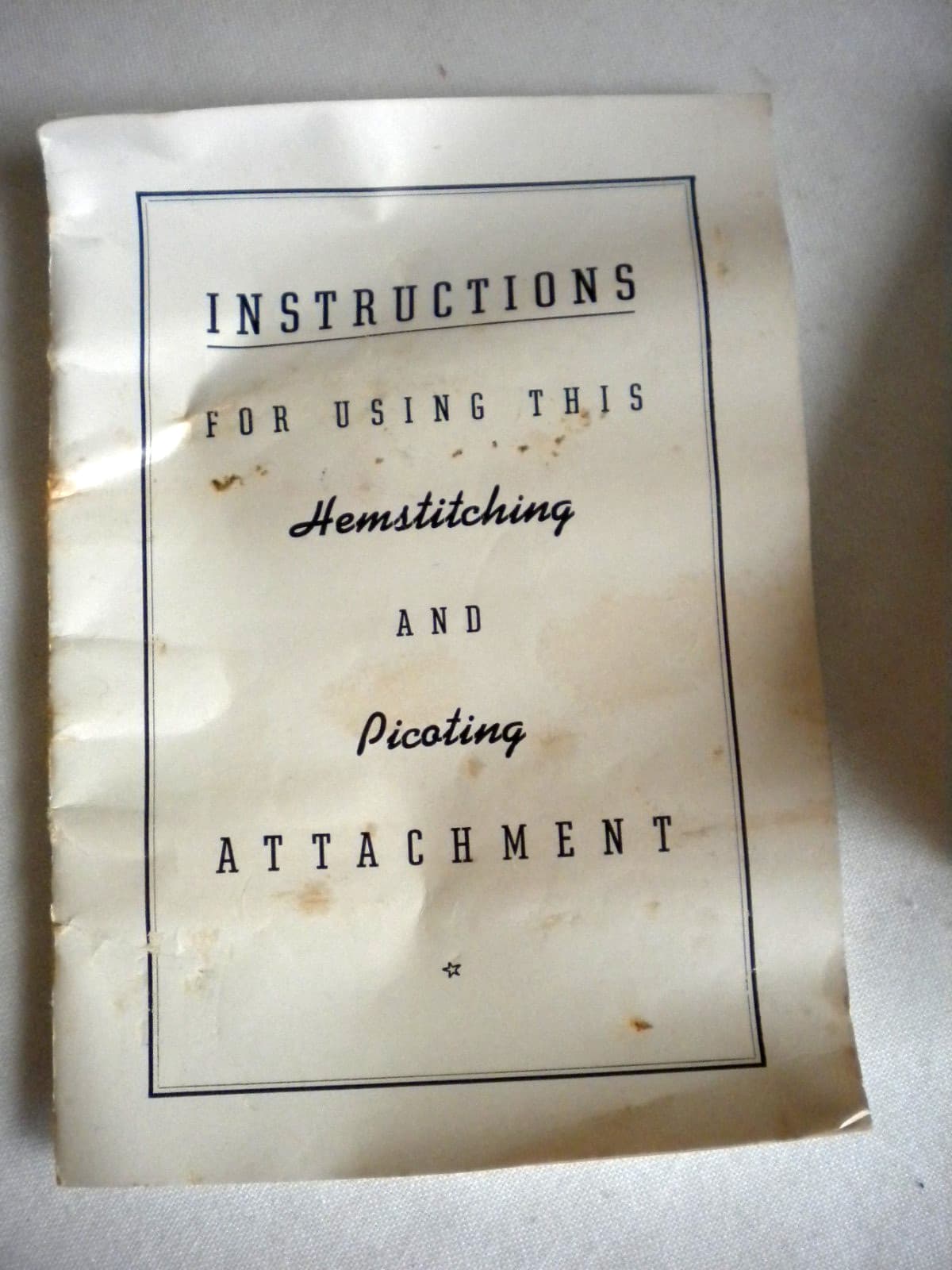 VTG Greist White Rotary Sewing Machine Hemstitching & Picoting Attachment 9818 6