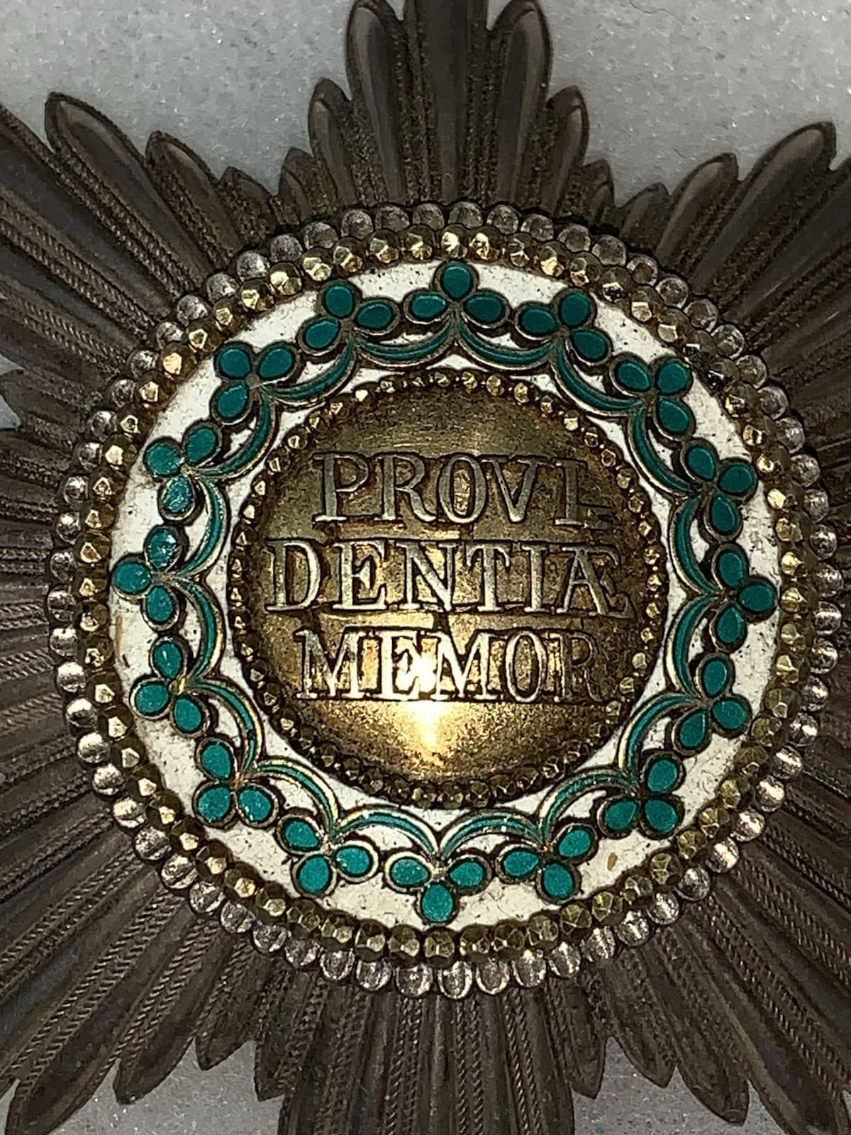 Antique Order of the Rue Crown (Saxony) Star Badge 3