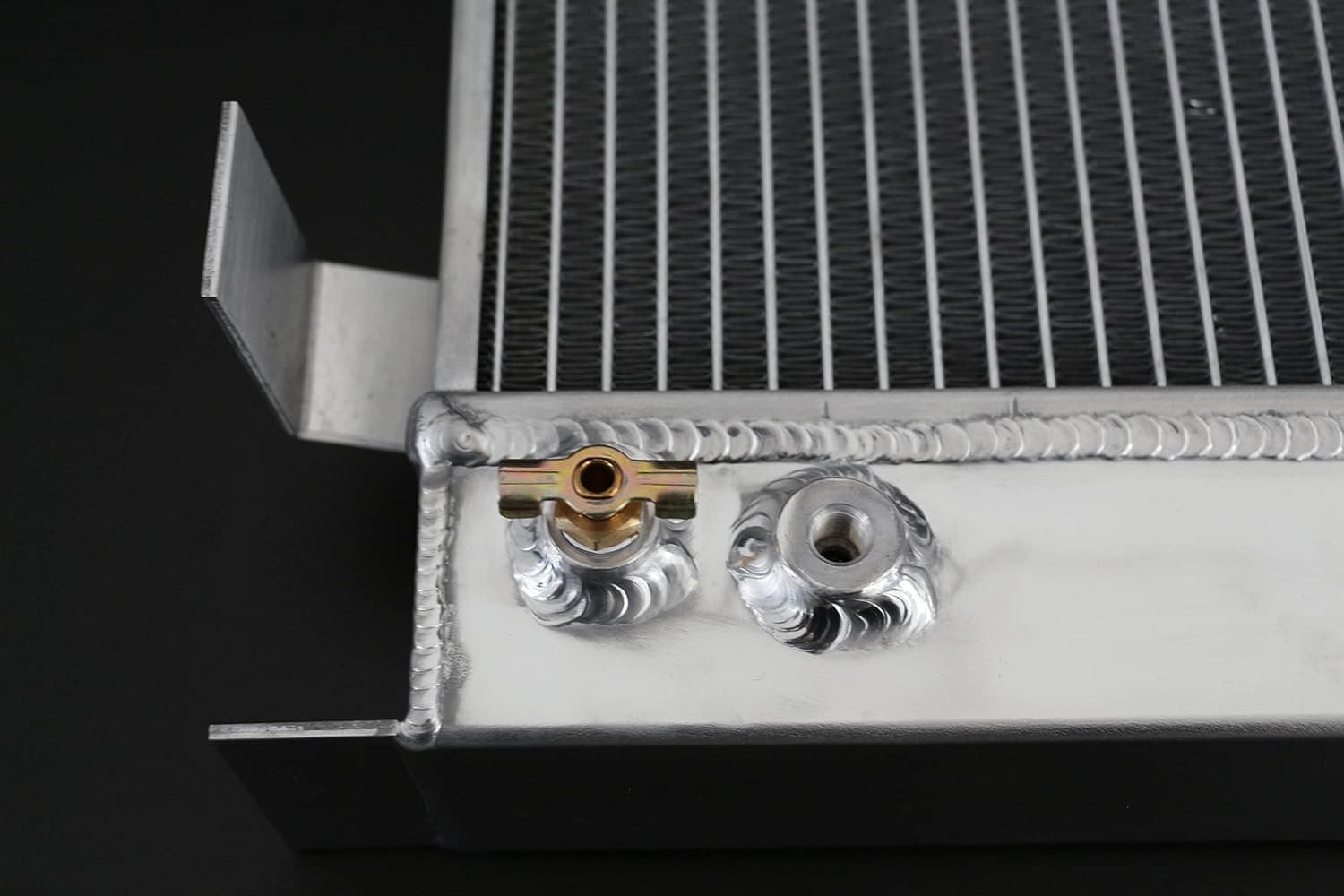 4 Row Aluminum Core Radiator For Ford 1930-1938 Hi-Boy Hot Rod Model A 3