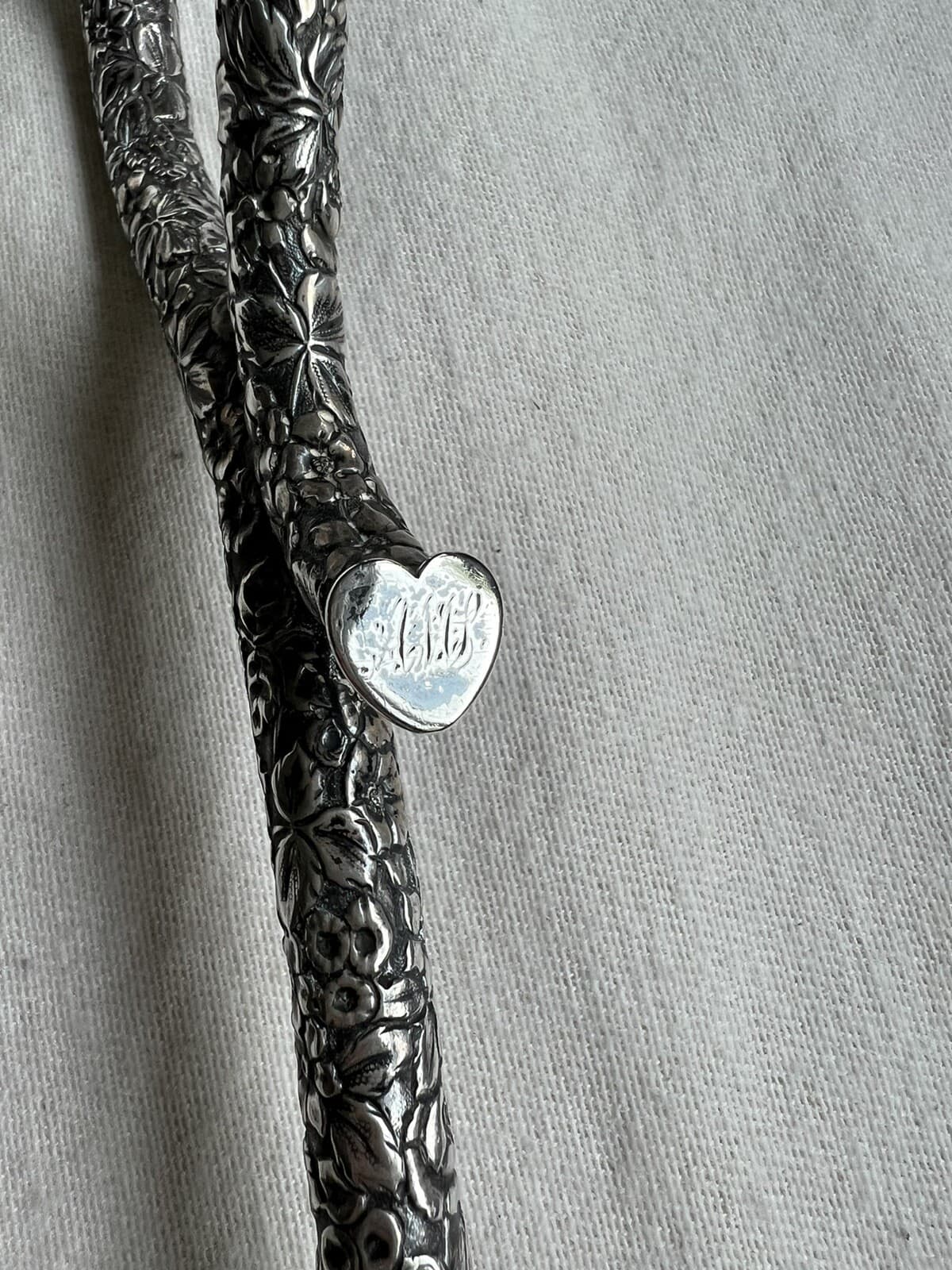 Antique Loop End Sterling Silver Repousse Umbrella From Baltimore 4