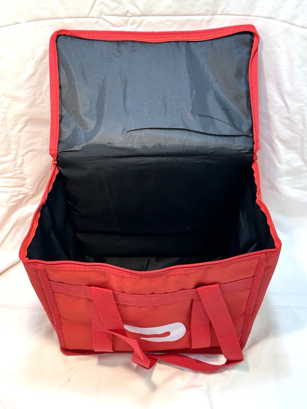 Lot of 2 ~ DOORDASH ~ 14x14x9 ~ HD Thicker Insulated Delivery Bag / Tote ~ 4