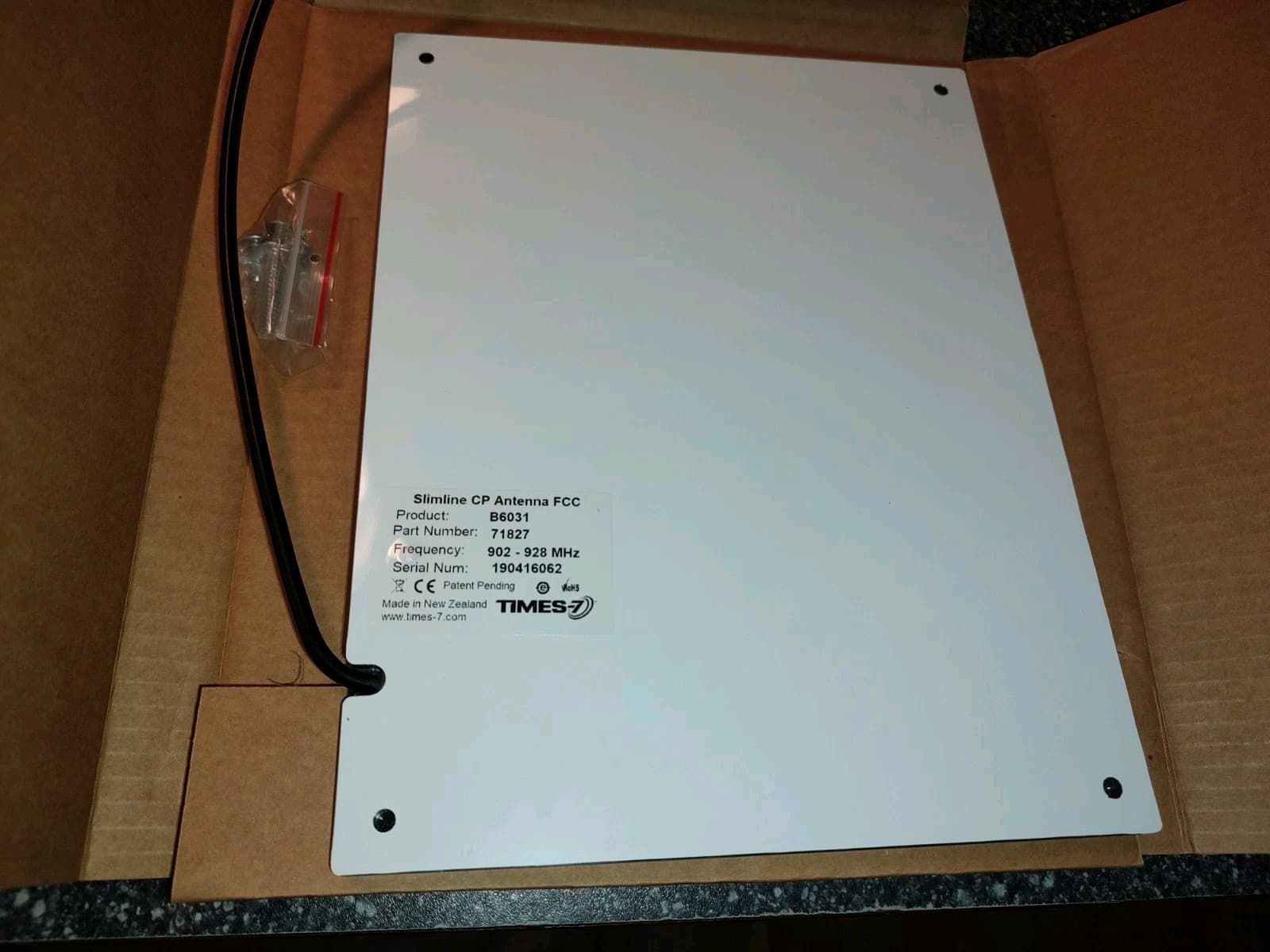 New Times-7 B6031 RFID Flat Panel Antenna RAIN Circular Polarized  2