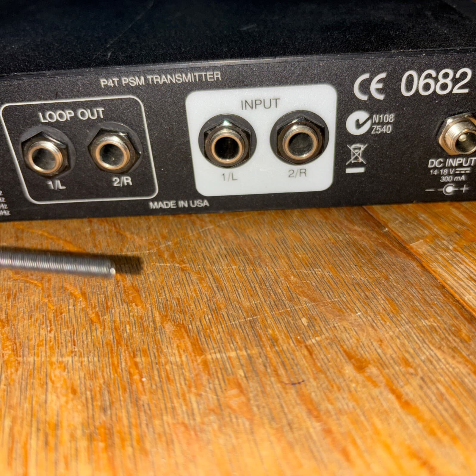 Shure Wireless Personal Monitor W/Power Cord. Tested & Works! 5