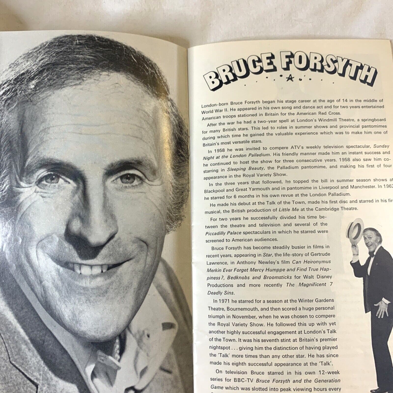 London Theater Program Palladium ‘73 Theatreprint Programme England 1973 3