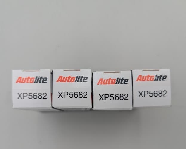 Autolite Iridium XP Automotive Replacement Spark Plugs, XP5682 (4 Pack) 5
