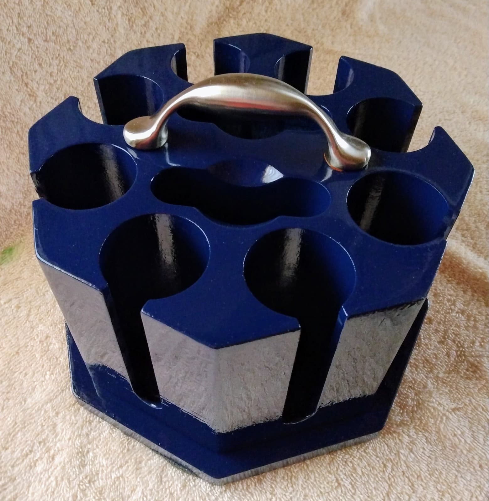 Navy Blue Octagon Poker Set With Gold And Silver Vegas Chips 6